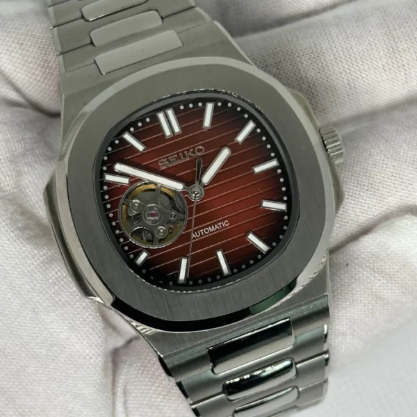 Nautilus Open Heart