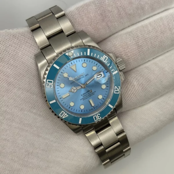 Montre Submariner Sky Blue